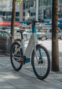 Lightweight E-Bikes for Seniors